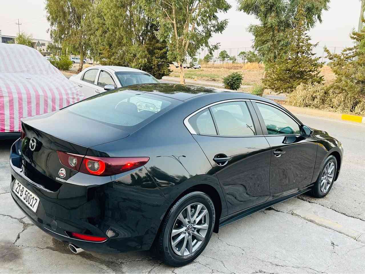 Mazda 3 2025 
مازدای 3 مۆدیل 2025
مەکینە 2.5 بێ تۆربۆ بێ دەبڵ ئەکسل 
بۆنیتی بۆیاخە 
سەیارەکە بە ناوەی خۆماوەیە سەنەوەی تا ٢٠٣١ تازەیە هەموو گیانی بەشەرت 5000Mi رۆشتووە 
سعری/137$ 
*********** Singapore
