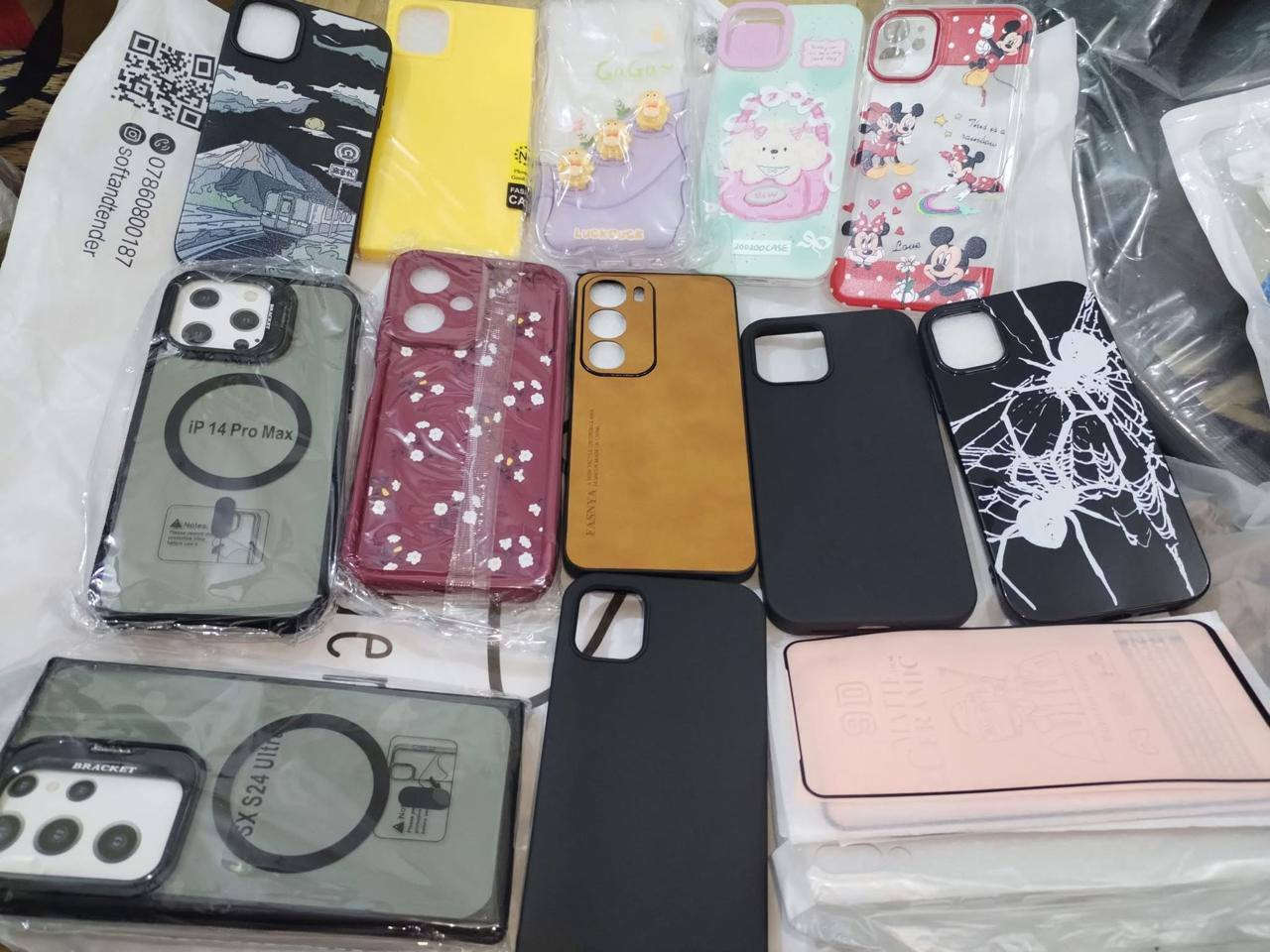 يالله 
السلام عليكم أصدقائي الأعزاء قطعه كفرات موبايلات 
موديلات اتجنن بناتي ولادي هم كل الاجهزه والأحجام متوفره القطعه ب١٠٠٠
٨ قطعه ٥٠٠٠

لتواصل ***********
