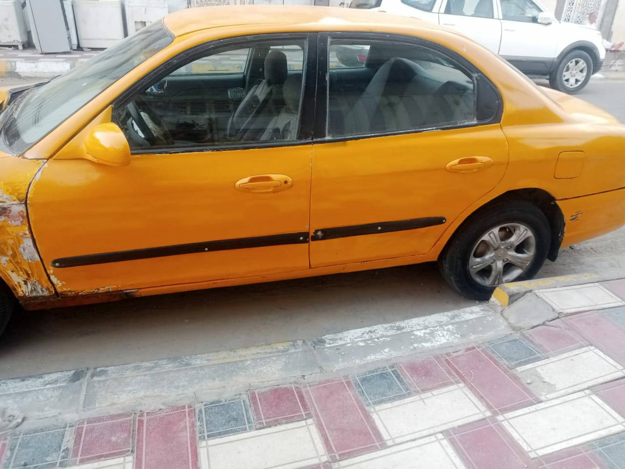 السلام عليكم سوناته للبيع محور كورله  رقم بغداد المالك الشرعي يمي بالناصريه بيها نواقص قليل اتريدها تفصيخ  اتريدها على باب الله سياره تمشي خير من الله سعرها مناسب جدا الاتصال على رقم *********** بخدمتكم
