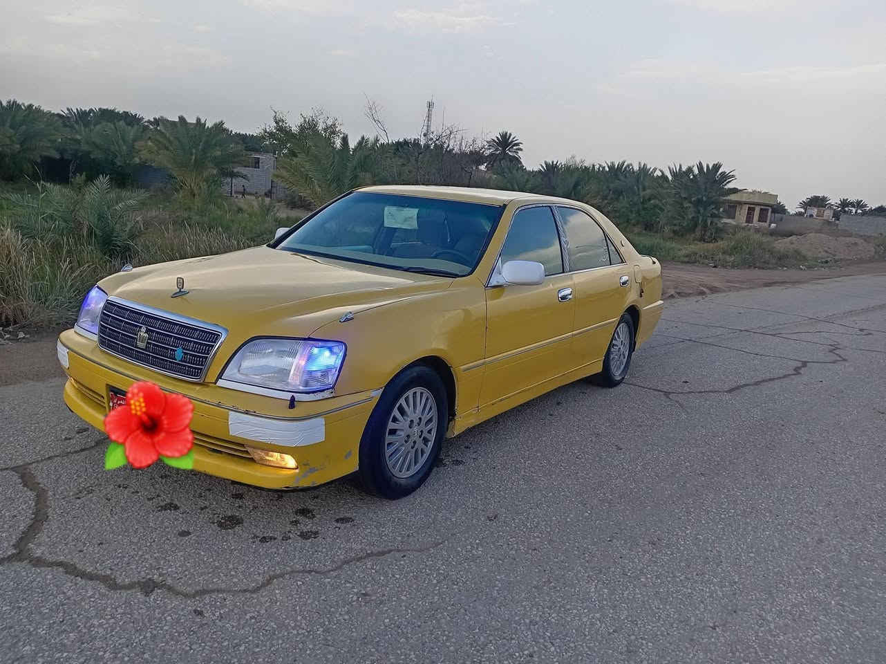 لبيع جنون موديل 2005 رقم بغداد صدامي
شرط وكاله والتحويل كصه قماره فقط والباقي مكفول مكينه وكير  ديفور كبير مكفولات حداديه تخم تاير جديد تبريد تدفئه شغال اربع دكم برده خلفيه تحكم كشنات ثلاجه كهربائيات شغاله شاشه تحكمات سنويه ساقطه بل17 عليها غرامات 400الف السعر 47وبيها مجال لشراي مكان في قضاء الشطره للاستفسار الاتصال ***********
