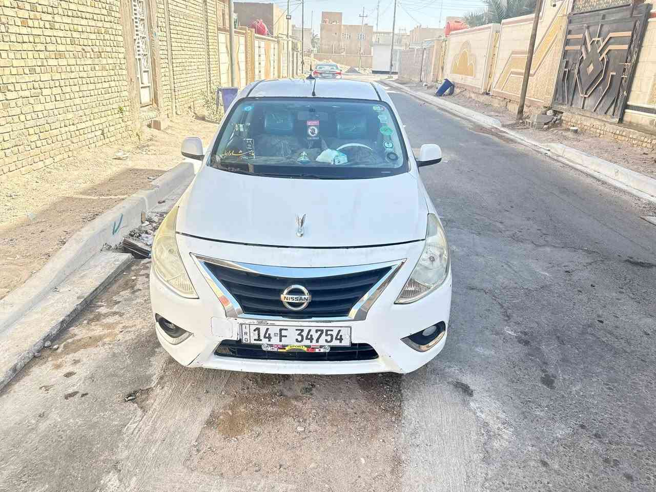 من رخصت الادمان نيسان صني 2014
سنوية 2030رقم إنكليزي بصرة مكينة وكير وتبريد توني شد كهرباتي شاشة السيارة ما نقصه شي جهازة لشارع  بية باردات سعرة 72 وبية مجال امرواس  عادي رقمي ***********
