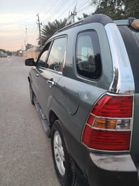 سبورتج • ٢٠٠٧ • ٦ سلندر