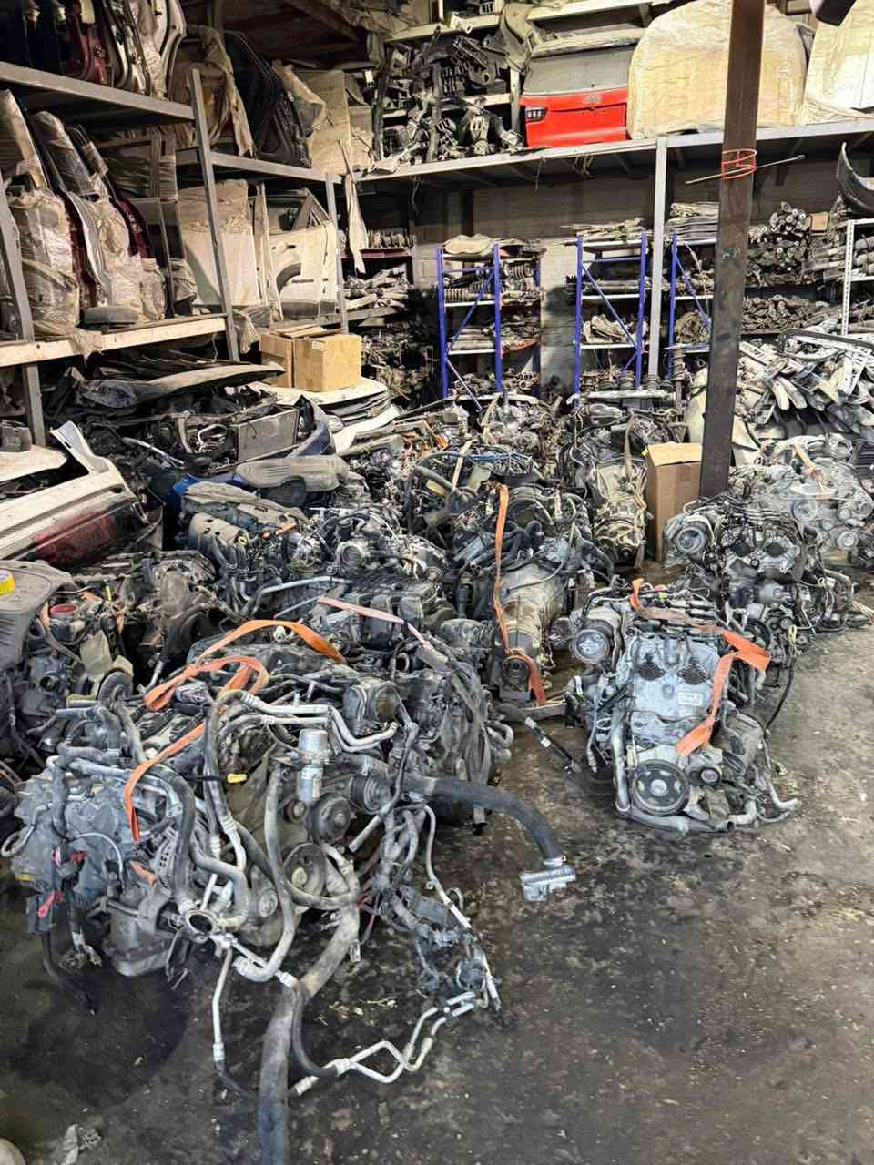 جديدنا مجمع الامريكي 
محركات وتيربو وكيرات متنوعه 
مشط جيب دورنكو مشط جمسي شوفرليت 
جيب دوج شوفرليت جمسي 
كير جيب 049
كير. جيب 048 
محرك رام 2020 مع كير 
محرك جيب 2022. شكل قديم 
محرك هيمي 2014 يجي 8 سلندر 
محرك جيب كراند شيروكي 2011الى 2020
شوفرليت اكونيكس فور ويل 2022 وكير 2022
محرك ماليبو وكير SFat 2018 الى 2021 
تيران 2019 تو ويل 
جي ام سي اكاديا 2000 تيربو
جي ام سي تيران 1500
محرك تيران 2000 مع كير 
محرك رانجيت 1300 مع كير 
شوفرليت اكونكس 1500 
محركً C200 موديل 2017
كمباس - بزون - رنكيت 2400 من 2017 الى 2021
شوفرليت تراكس 2022 1400
كير ماليبو 2020/2021
محرك ماليبو 2018 الى 2023

ترفلز  3.6 
جيب 2015 
جارجر 2017 
بزون 2.4 
بزون 3.2
امباله  3.6
تورس 3.5 
اكادية 2000. 2ق
تربلايز 1.3 
ترفلز 3.6
بلايزر 2.5
رام 3.6 
جارجر 3.6 
رام 2024 جديد 3.6 ايتوا تورك
رام 8 سلندر 
جارجر 8 سلندر 
كلورادوا 2019 3.6

شارع مطار المثنى قرب حلويات الخاصكي بعد جسر جديد مل شالجيه 
***********
***********
