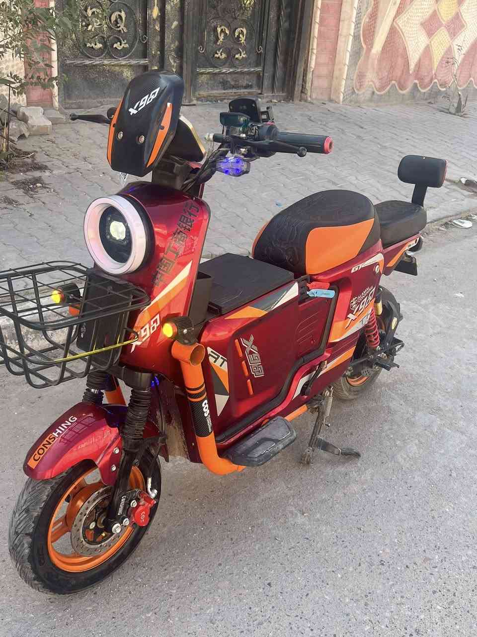 ***********
البصرة مشراك القديم 📌  
 السعر  450 بيها مجال  
حجم بطاريات 32  ❣️ كهربائيات كامله كلشي كامل تفاصيل اكثر خاص او اتصال علرقم الموجود 
دراجه كامله اي نقص ما بيها
