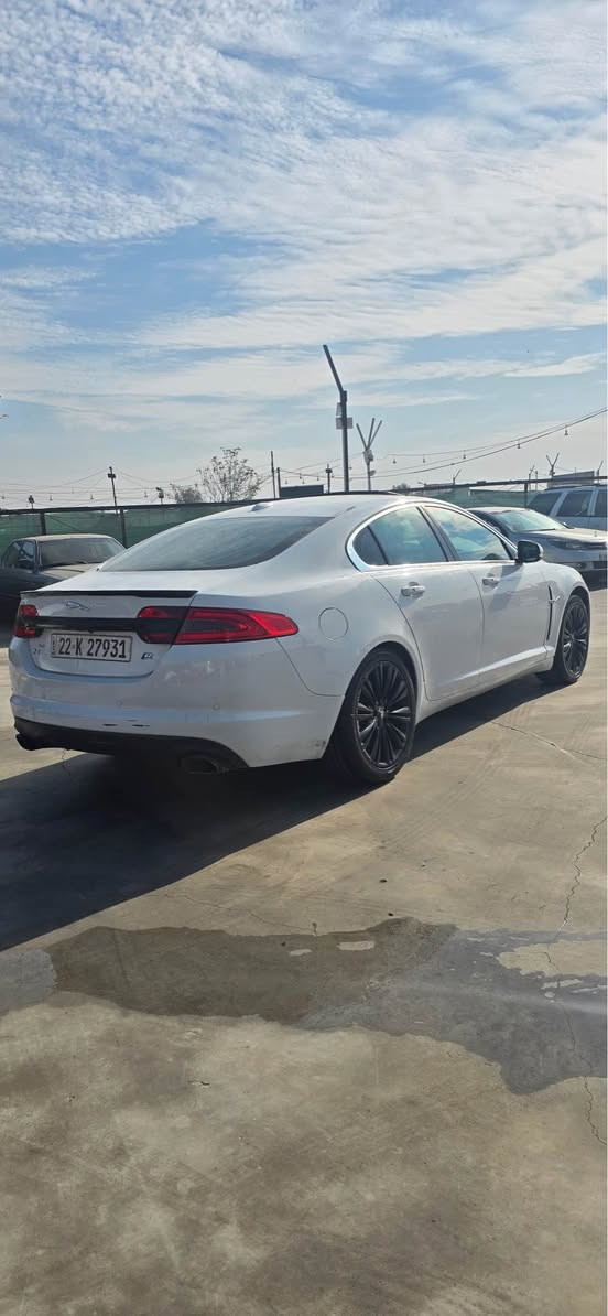 للبيع جاكوار 
موديل 2011
السعر بلاش قفل 88ورقه
فول فول مواصفات
مكفول قطره صبغ مابي
سياره ب اسمي تحويل أو وكاله نفس اليوم
كير مكينه كارابايت كله ب شرط
دينار ماتصرف على 
مكينه 6سلندر تنفس تبيعي
مكان السياره اربيل
***********
*********** أربيل, العراق
