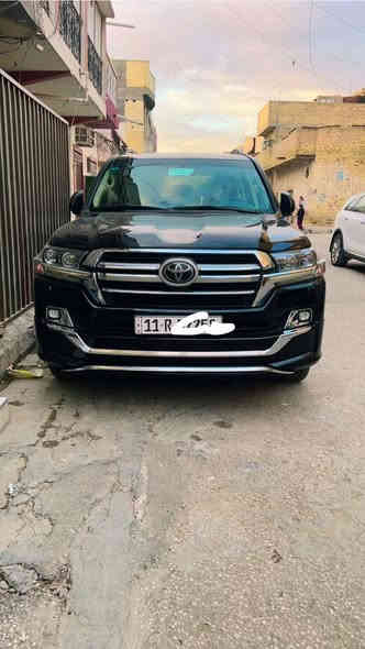 لاندكروز ٢٠١٨ ساز رقم بغداد هزه سنويه جديد
بسمي تخم تاير ماشيه ١٣٦ سياره جديده بيهه بارد
بلبنيد كد شبر الباب الخلفي من الحافه بي كد اصبعين فقط...  مكاني كوت واسط ***********.. ***********
