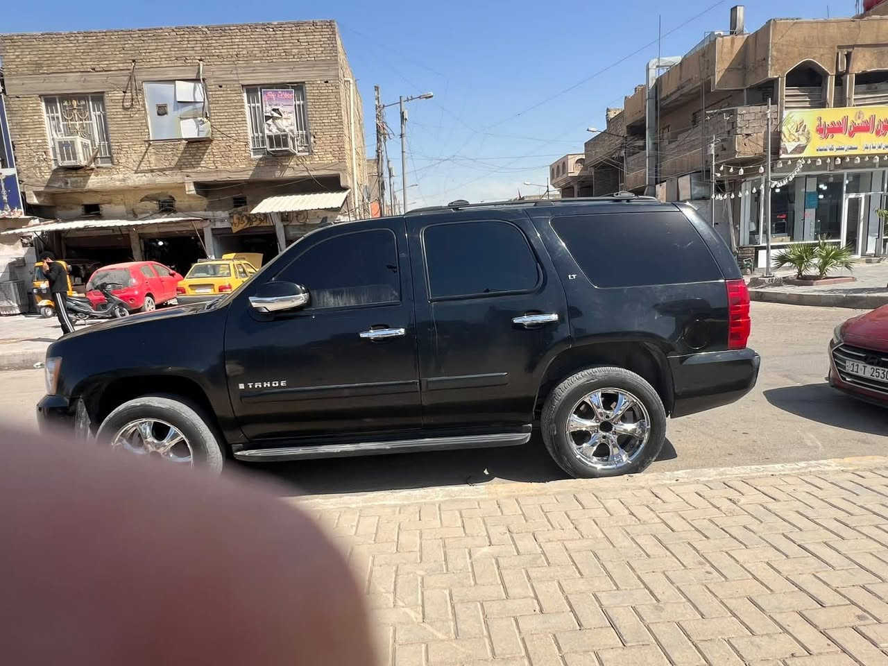 سلام عليكم 
مراوس بتاهو شمباني بدون كص 
مراوس فقط
موديل تاهو 2010كفاله  وسرقة وعشائر
تخم تاير جديد
محرك 8 سلندر 5300 (المرغوب)
كير ومحرك وكهربائي (كل بشرط)
المواصفات (فول الفول - أعلى فئة):
فتحة (سلايد)
شاشة كبيرة
سقف DVD
لايت زنون
2 كشن امامي كهربائي (خزن ميموري، تبريد، تدفئة)
2 كشن خلفي تدفئة
7  كشنات اسود 
صندوك شفط وكهربائي
حساس
وبعدها هواي مواصفات
مكان السيارة: بغداد مدينه الصدر 
***********
