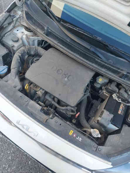 سيارة كيا بيكانتو
موديل 2023 
ماخذها زيرو رقم شمالي 
4 سلندر 
مركبلها شاشة مع كامرة خلفية 
كل قطعها كاملة 
ماشية 22 الف
ضررها بابين صبغ جهة السايق و مبدل الجاملغ هم 
السعر 110 وبيها مجال 
الرقم ***********  ***********
