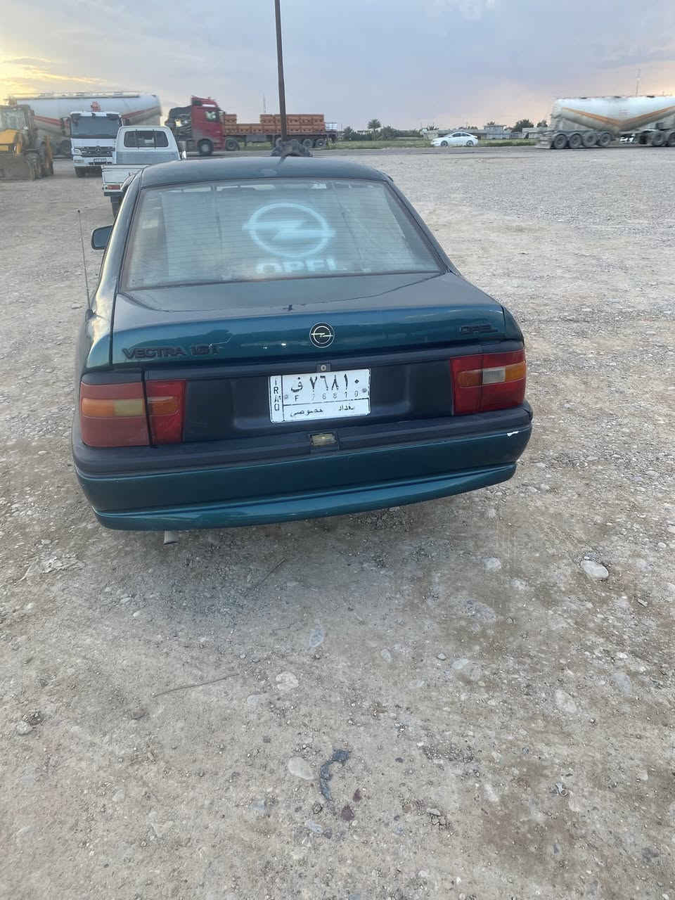 سلام عليكم فكترة اللبيع موديل 94 گير عادي  محرك شرط ر.    رقم بغددتحويل ثانيوم.     تخم تاير جد يد صدر جديد السيارة قطرة خياس مابيهة مكان السيارة صلاح الدين سامراء العباسية الشراي يتصل*********** مكلف بل نشر
