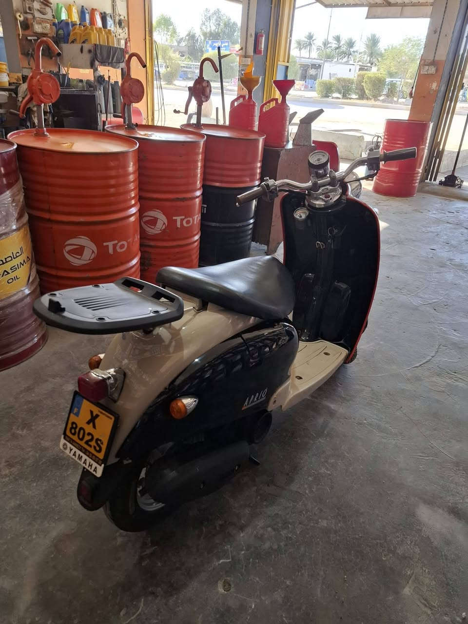 سلام عليكم
دراجه عبد الحليم للبيع نظيفه خير من الله السعر 325 اوبيها مجال العنوان المسيب مفرك السمنت 
الستفسار ***********
