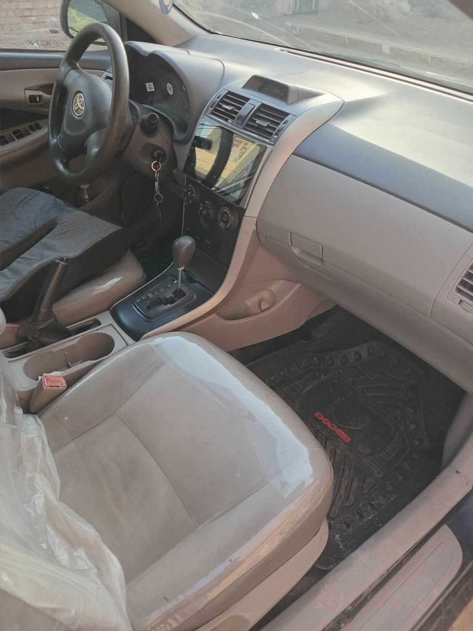 كورلا  ٩،،،، رقم بغداد ، بسمي،
مصبوغه احزام،، بيه راجز  وعطل دبل امامي،،
السعر ٩٥،، بيه مجال،،
***********
