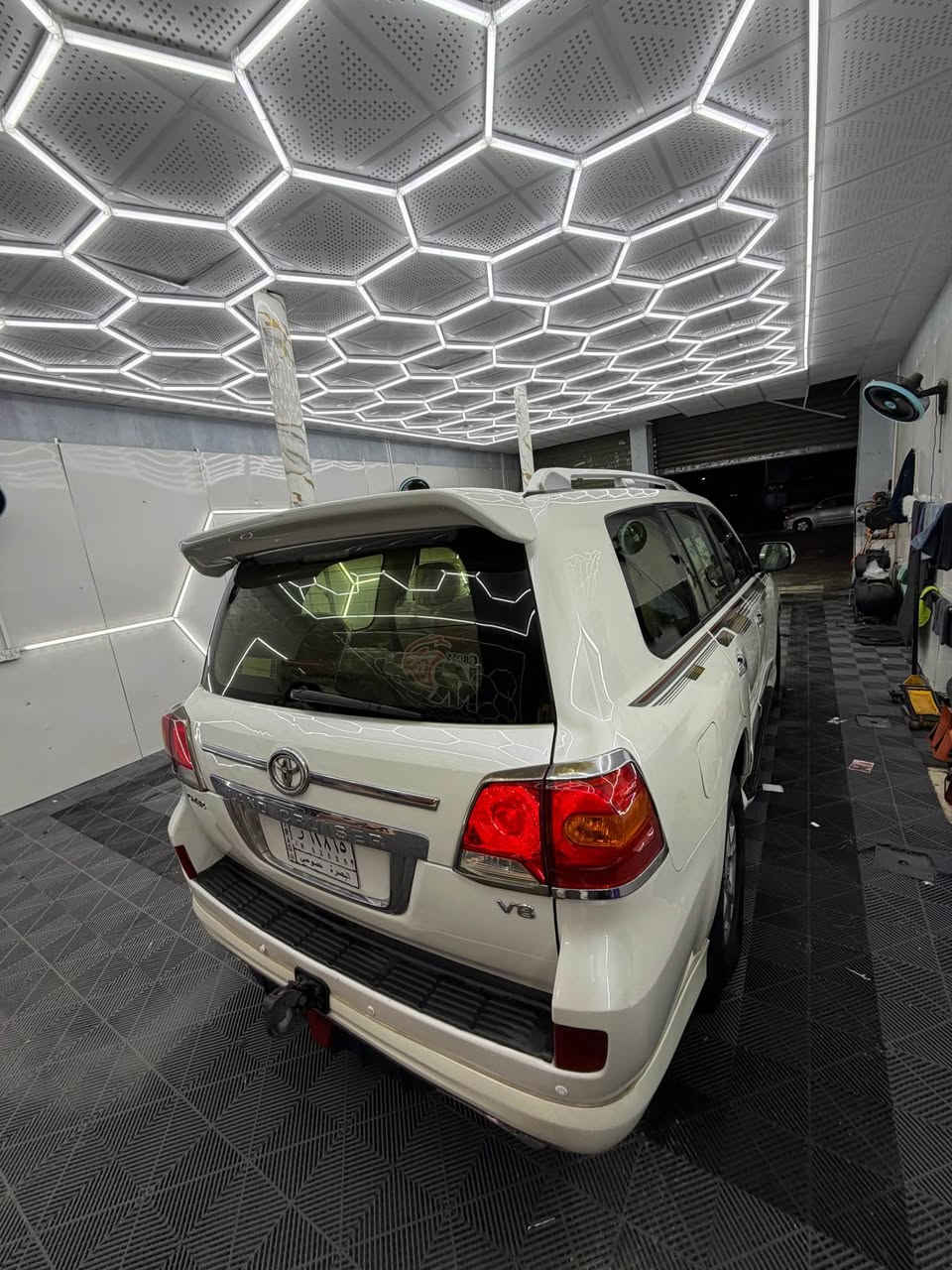 لاندكروز 2014 خليجي فول بصره
بيع او مراوس
8سلندر 
بيها بارد ومعدل 
صبغ شبر فقط 
باقي السياره كفاله
السعر 365 ورقه
غير متواجد على الفيس تواصل 
*********** البصرة, العراق
