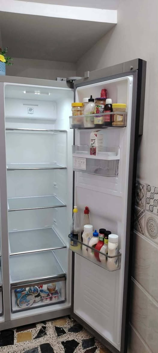 ثلاجه نضيفه جداا مثل مموضح بالصور سعر ٥٠٠ بيها مجال عنوان الحسينيه مال راشديه للاستفسار خاص


**إذا كنت صاحب هذا الإعلان وتريد حذفه لأي سبب، رجاءا أرسل رسالة إلى الدعم الفني**