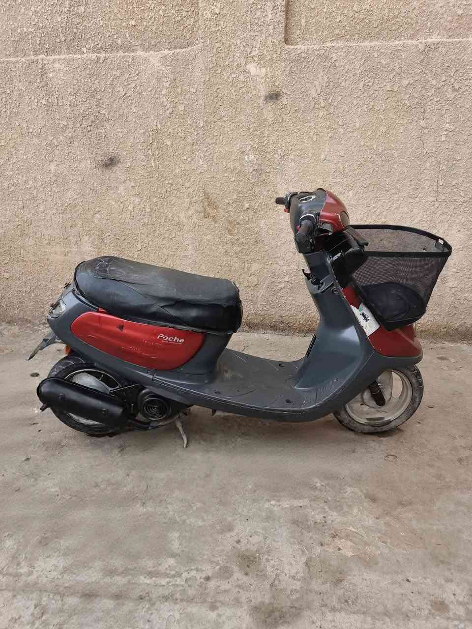 منغولي 150 الف قفل بدون عملة شغالة مكينة مامجفتة تايرات جدد ***********
