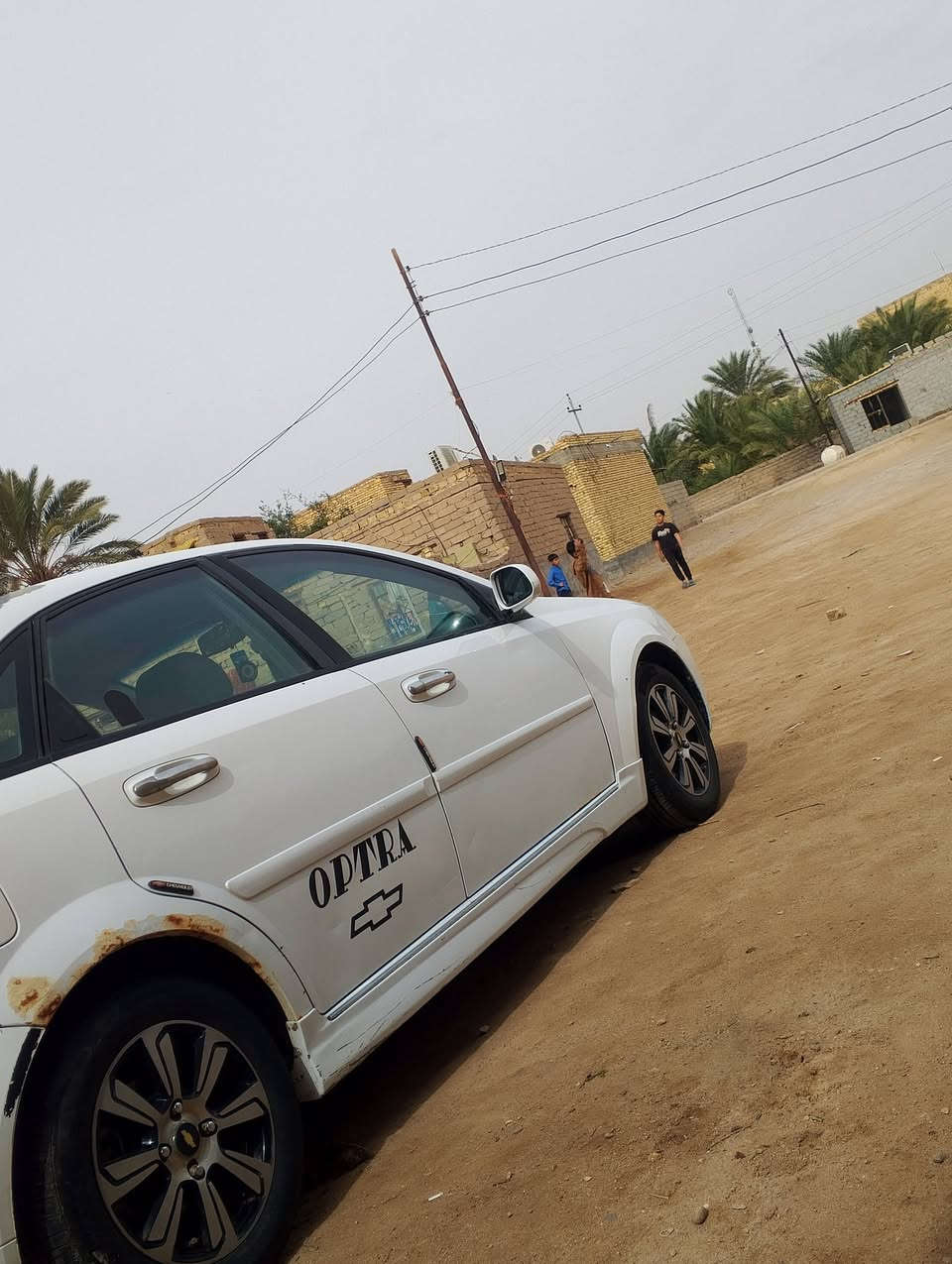 السلام عليكم اوبتره مــــــديل 2011 سيارجاهز
كيرمكينه مكفول  
حداديه تخم تاير جديد سياره 
ما نقصه شي  ترايك وين ما جان 

  محرك رقم نكليزي بصره 
 مكان ذي قار طريق سيددخيل 
 سعره 72وبيه مجال 
رقم ***********
