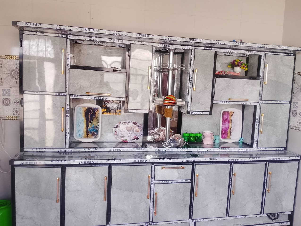 السلام عليكم كاونتر لل بيع تزكام السنك مرمر ***********
