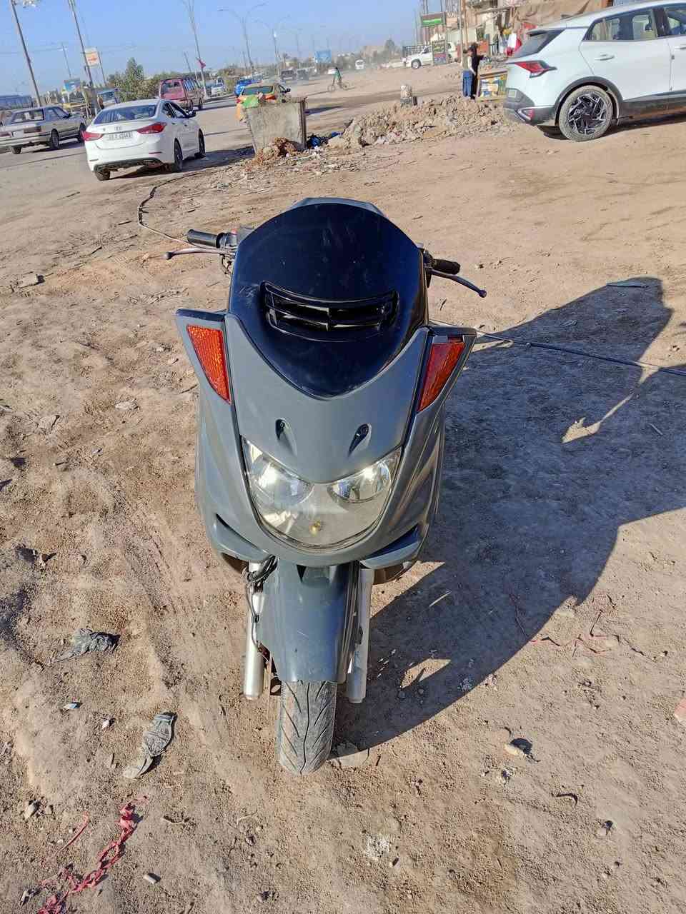 سلام عليكم ماجسته دبل رون شغاله كلشي ما بيها بس اني ابيع كوم حديد اطيكياها تشتغل بس بدون باتري جيب باتري وياك وشغل مكاني حله شارع 80 مال كربله السعر 200 قرب موقف الكيات ***********
***********
