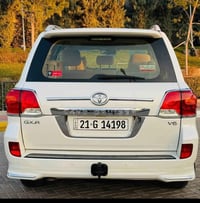 لاندكروزر • بيع سريع • كفالة عامة