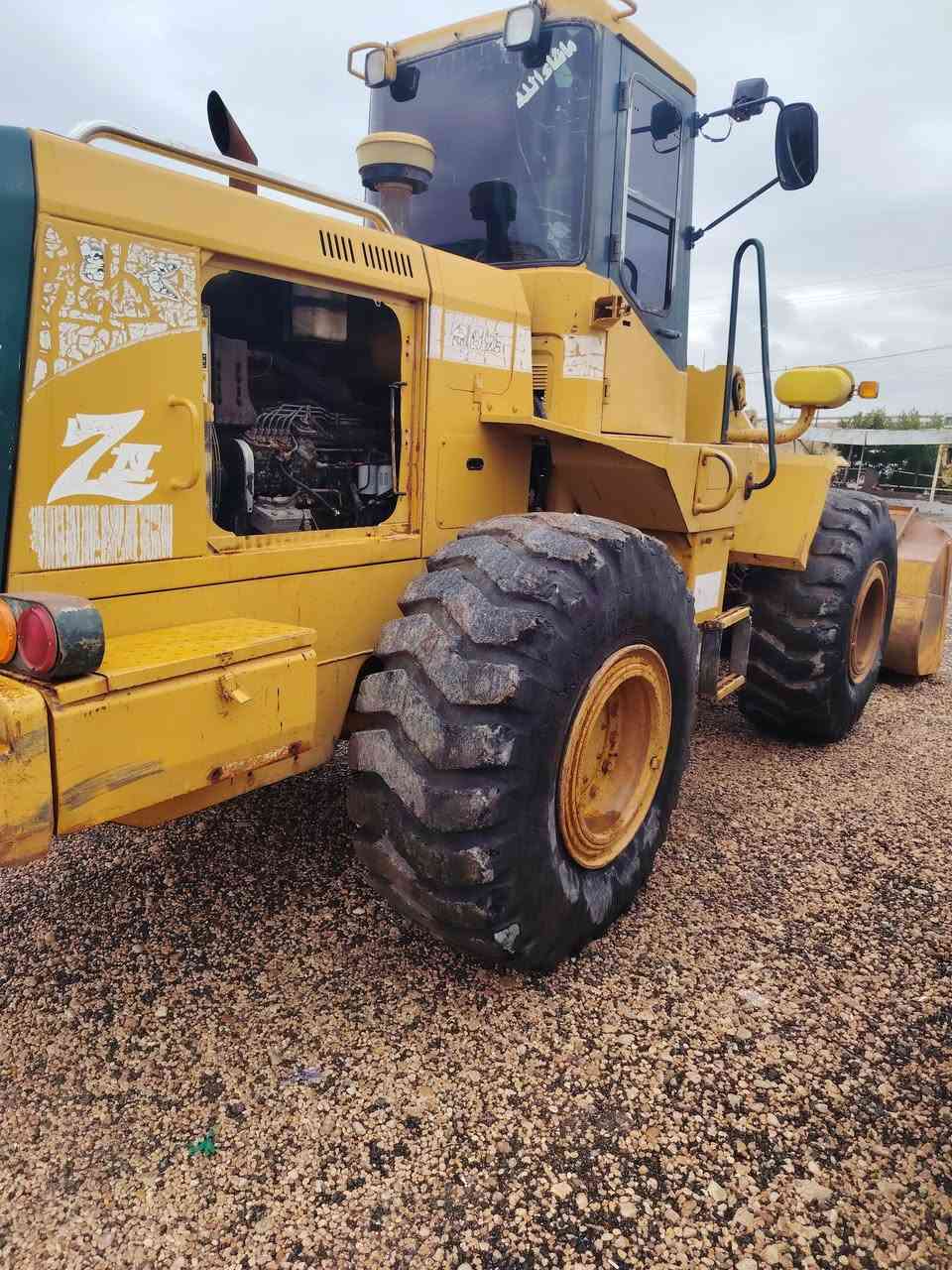 السلام عليكم شغل للبيع حجم ٨٠ موديل٢٠٠١ رقم بصره تحويل مباشر جاهز لعمل على الشركة مكان إنبار الاستفسار على رقم ***********
