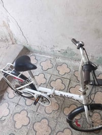 للبيع حجم 20 العنوان بغداد حي العامل  السعر 75 واتساب 07782329397