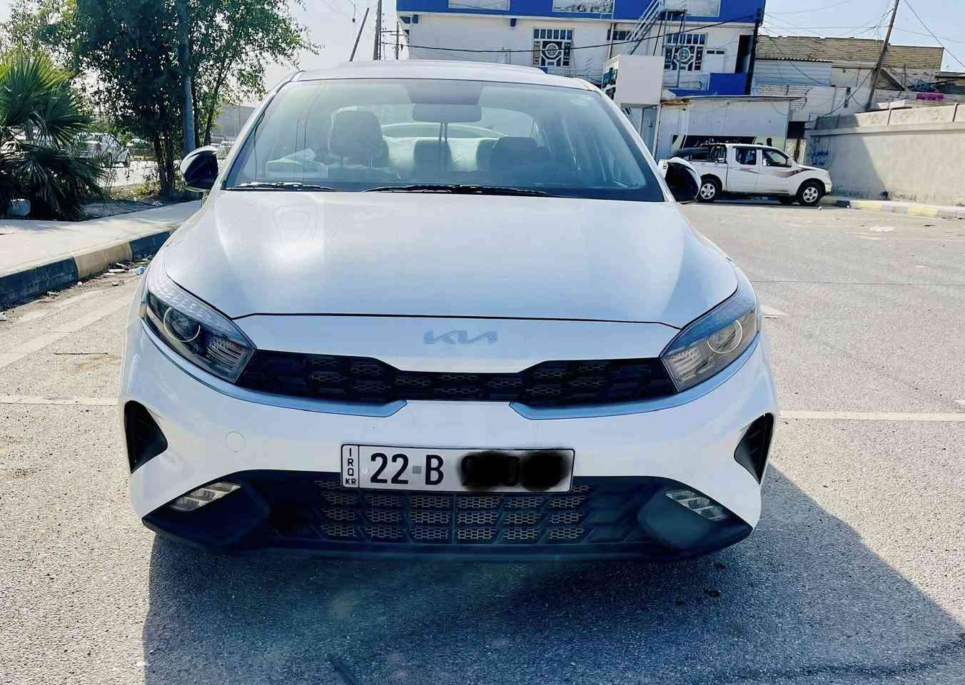 كيا سيراتو 2024
#مكانهه واسط العزيزية السعر $ 196
الموديل 2024

سعة المحرك 2000

تبريد قطعتين

شاشه كبيره بلاديه اصلي  و كامره

عدد AIR BAG 2

حساسات خلفية

لايت  LED 

كشافات 

فتح الصندوق من الريموت

فتحة سقف

مري شفط مع اشارة  

طفاية حريق

الانارة الداخلية هالوجين 

المودات والأوامر الصوتية

أوضاع القيادة ECO+SPORTS +NORMAL

حساسات إطارات

مانع انزلاق 

سياره مفووله للاخير مواصفات 1/1

السيارة ماشيه 40 الف السياره بعدها بحاله الوكاله

الاستفسار ***********
      ***********    ً.        ً.   ً. 

السياره ضمان الشركه الدوليه 5سنوات سياره مكفوله حته من الشخط  كفاله عامه من لدعاميه للدعاميه فقط رصعه وسويتهه بدئار
