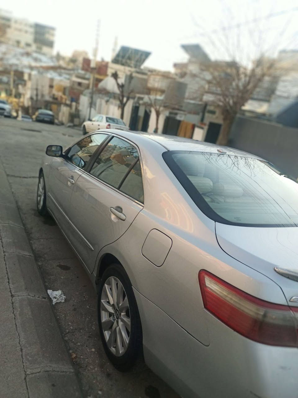 تویتا کامری مۆدیل ،2008 ڕەنگی سلڤەر مواسەفات gl یەک چەمەلەخی بۆیاخە بێناوگرتن280هەزار ڕۆشتوە مەکینەی تازە تەشفیت کراوە سەنەوی شەش مانگی ماوە
گێڕو مەکینەو تەبریدو تەقەوڕەقەی بەشەرت سەیارەکە پاکماوەتەوە سەیارەی ماڵی خۆمە 
نرخی110گەڵاو مەجالێکی برایانە
*********** السليمانية, العراق
