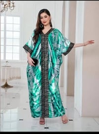 ملابس • للبيع