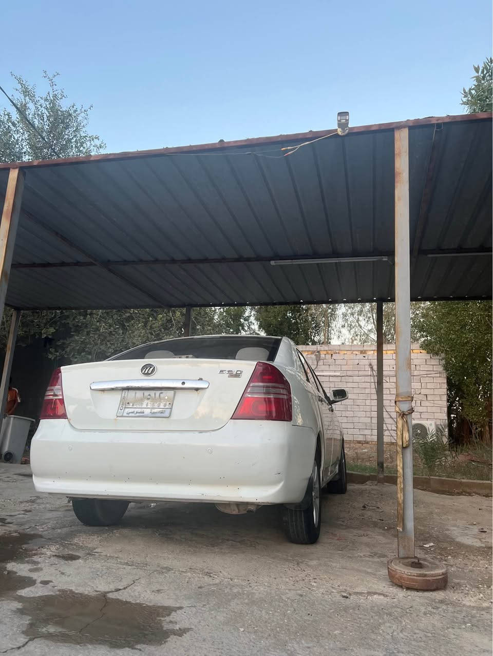 السلام عليكم عندي ليفان ٦٢٠ بيضه موديل ٢٠١٣ كفاله عامه من الضربه والصبغ السياره بيهه حالوب مبين بل صور رقمً قادسيه سنويه صافيه مكينه كير حداديه جاهزه تبريد ميشتغل يرادلهه ترتيب السعر ٤٠ وبيهه مجال بيع أو مراوس مكاني ديوانيه *********** ديوانية, القادسية
