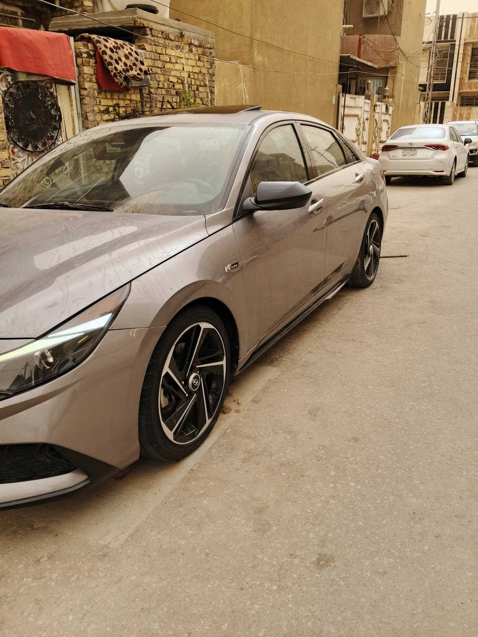 السلام عليكم 
النترا موديل 23 
محرك 1600تيربو 
رياضي 
السياره كلين كفاله فقط تقرير 
145 وبيها مجال 
***********

