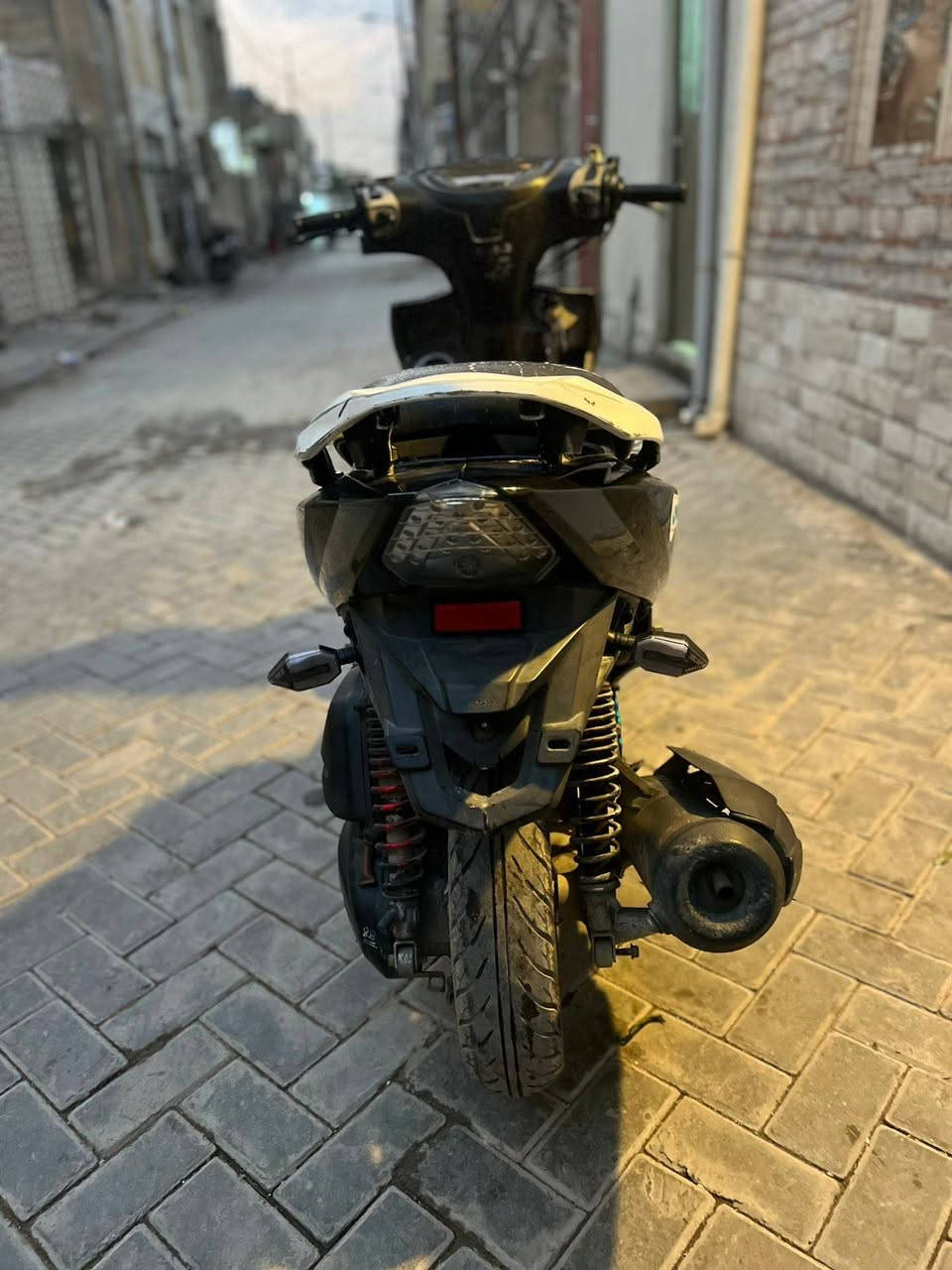 السلام عليكم مكلف بل نشر دراجه GTR 140 للبيع الدراجه حلوه مكينه ناعمه شلعه أو معدل الكفرات تجاري
والكفرات الاصليه موجوده ضامه نقصه البجم والتريشه اليمنه لون الكفرات الاصليه ابيض او نقص الاشاره اليسره اليمنه موجوده وال شاشه عطلانه يرادله ترتيبات بس اني ما تفرغ اله الدراجه للبيع السعر ٧٠٠ او بيه مجال عنوان الدراجه كياره مدينه الصدر
ملاحضه انطيك وياه كلجات رياضي توبو امامي خلفي والمري وياه أو اسف عل اطاله خاص مفتوح *********** رقمي
