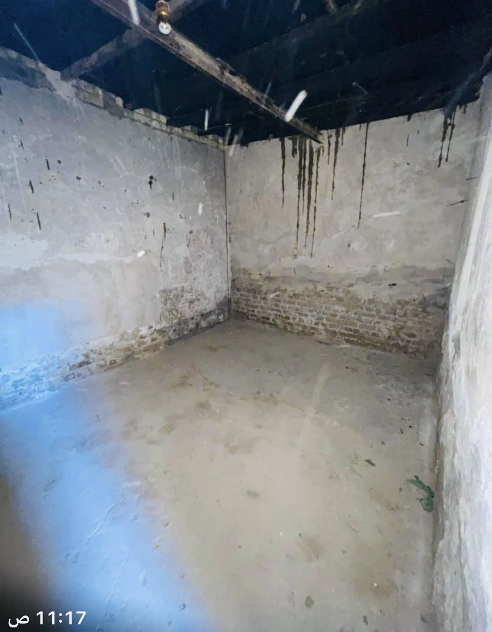 سلام عليكم بيت للبيع بلاااااااش بلااااااش 

ابو الخصيب الأسمدة 

مساحه البيت 96 متر مربع الواجهيه 8 ونزال 12 

( طابو ملك صرف ) تحويل ثاني يوم 
البيت قديم يباع قطعه 

سعر  28 بيه مجال قليل  واتساب ***********
