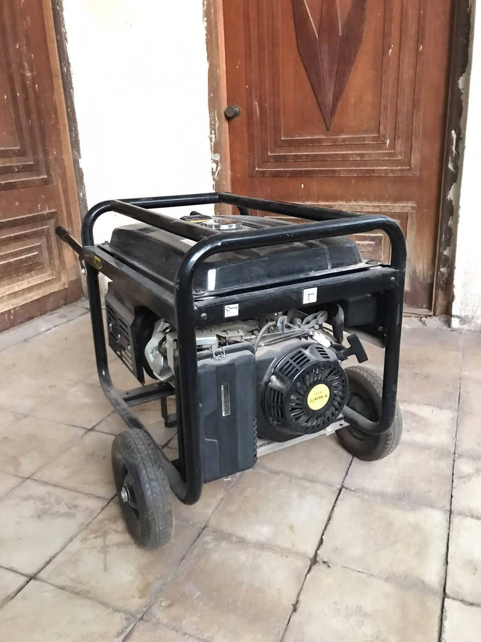 مولد بانزين 20 امبير ماخذه ب800 جديد السعر 700


**إذا كنت صاحب هذا الإعلان وتريد حذفه لأي سبب، رجاءا أرسل رسالة إلى الدعم الفني**