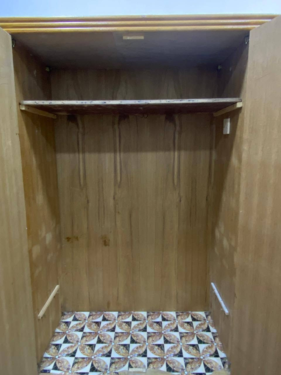 كنتور للبيع نضيف كلش ب٢٥٠ وبي مجال ‏‪***********‬‏
