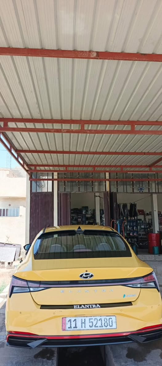 سلام عليكم
النترا موديل 2021 لمتد فول مواصفات لاخير 1/1
ضرر بنيد مبدل وجاملغ صبغ 
كيرها AT  سياره جاهزه 
سعرها 146 
مكانها ديالى بعقوبه او الخالص 
وتساب ***********
***********
