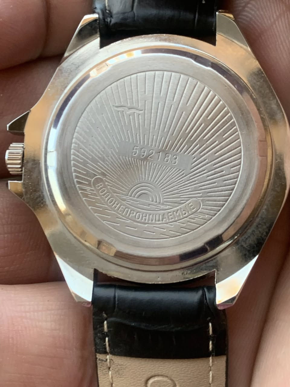 ساعة روسي مال طيارين نصب تكويك رنك دوار مكينة ١٧ حجر


**إذا كنت صاحب هذا الإعلان وتريد حذفه لأي سبب، رجاءا أرسل رسالة إلى الدعم الفني**