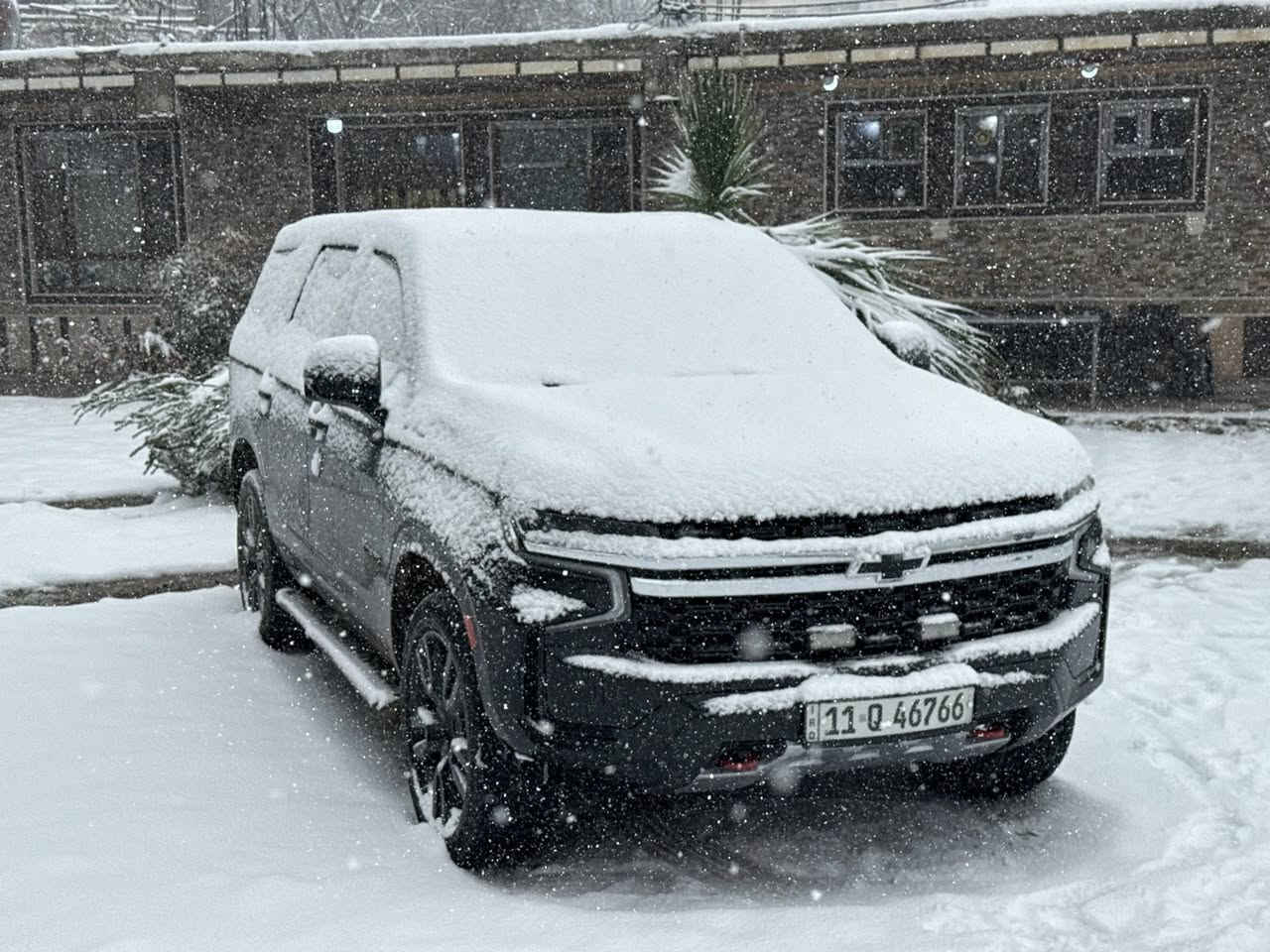 السعر ٤٦٥ وبيها مجال 

فول مواصفات ١/١ 

بانوراما 

رادارات جانبي امامي خلفي 

كامرات ٣٦٠ْ

جنطة كهرباء 

ستيرن كهرباء كشنات كهرباء تدفئة تبريد خزن ميموري 

محرك ٥٣٠٠ / فور ويل 

شاشة دجتل 

وبعد بيها هواي مواصفات 

العنوان بغداد حي الجهاد 

***********

***********
