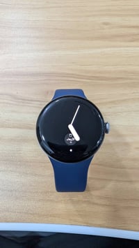 ساعة Google Pixel Watch 2  بحجم 41mm 🔹 شاشة AMOLED  🔹 مستشعرات صحية  (...