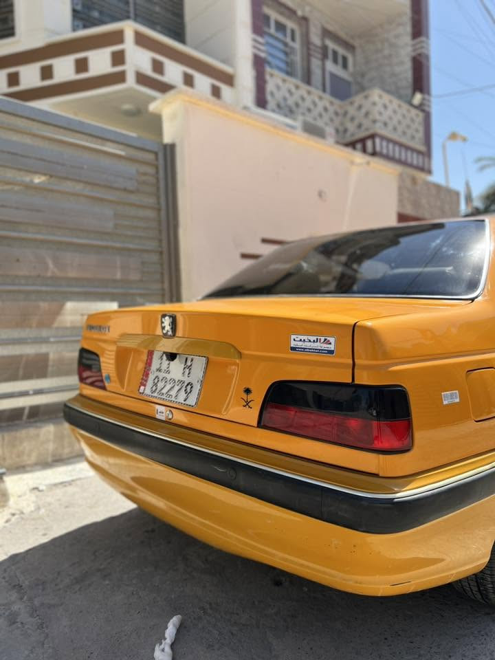 بارص 2023  حره ابأسمي مكفوله عده شخط جوه التريشه مال باب مبخوخ فقط بسيط   كفاله السياره. جديده بمعنى الكلام 
نايلون الشركه بعده بي. سويجين تخم تاير ضمان وزنون  سبير مانازل  مواصفات معروفه     هيئه وغرامات مصفره     
السعر 68          للاتصال ‭***********‬
