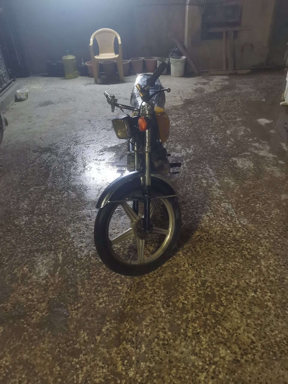 دراجه يراني حربيه سيفان خمسه كير موديل2020 مكينه ناعمه لاتبخير ولاتنقيص لانضوح شلعه تخبل دبلات شغاله امامي خلفي ضفير كامله مكان بغداد البياع سعر 280 بيه مجال رقمي ***********
