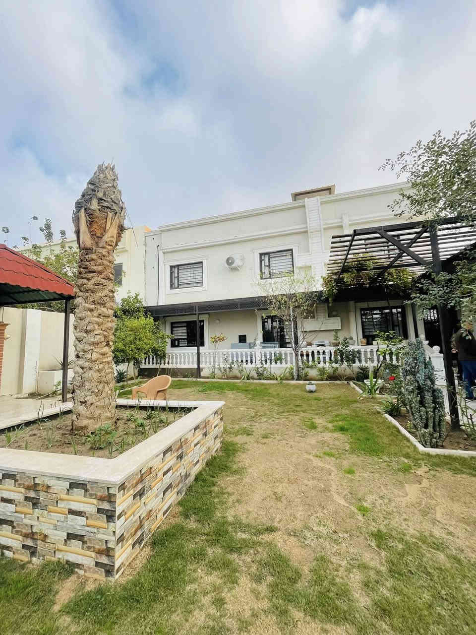 دار  مميز للبيع ركن في مجمع زيتون ستي في اربيل 

المساحة 200م + 290 م حديقة جانبية
4 غرف نوم 
استقبال - صالة - مطبخ - حديقة - كراج 
السعر https://t.me/aqaratmarwaninerbil/2958  
______________________________
خانوو بو فروشتن لة شارى زيتون ستى
٢٠٠م + ٢٩٠م باخچه
4 ژوورى نووستن
ژورى بيشوازى - هول - مةتبخ
______________________________
￼⁨￼للمعلومات اكثر يرجى الاتصال او زيارة #عقارات_خطاب
￼⁨0750 172 9563⁩

***********

***********

#مجمع_زيتون #مجمعات_اربيل #بيوت #شقق #عنوان #طابو #مميز
