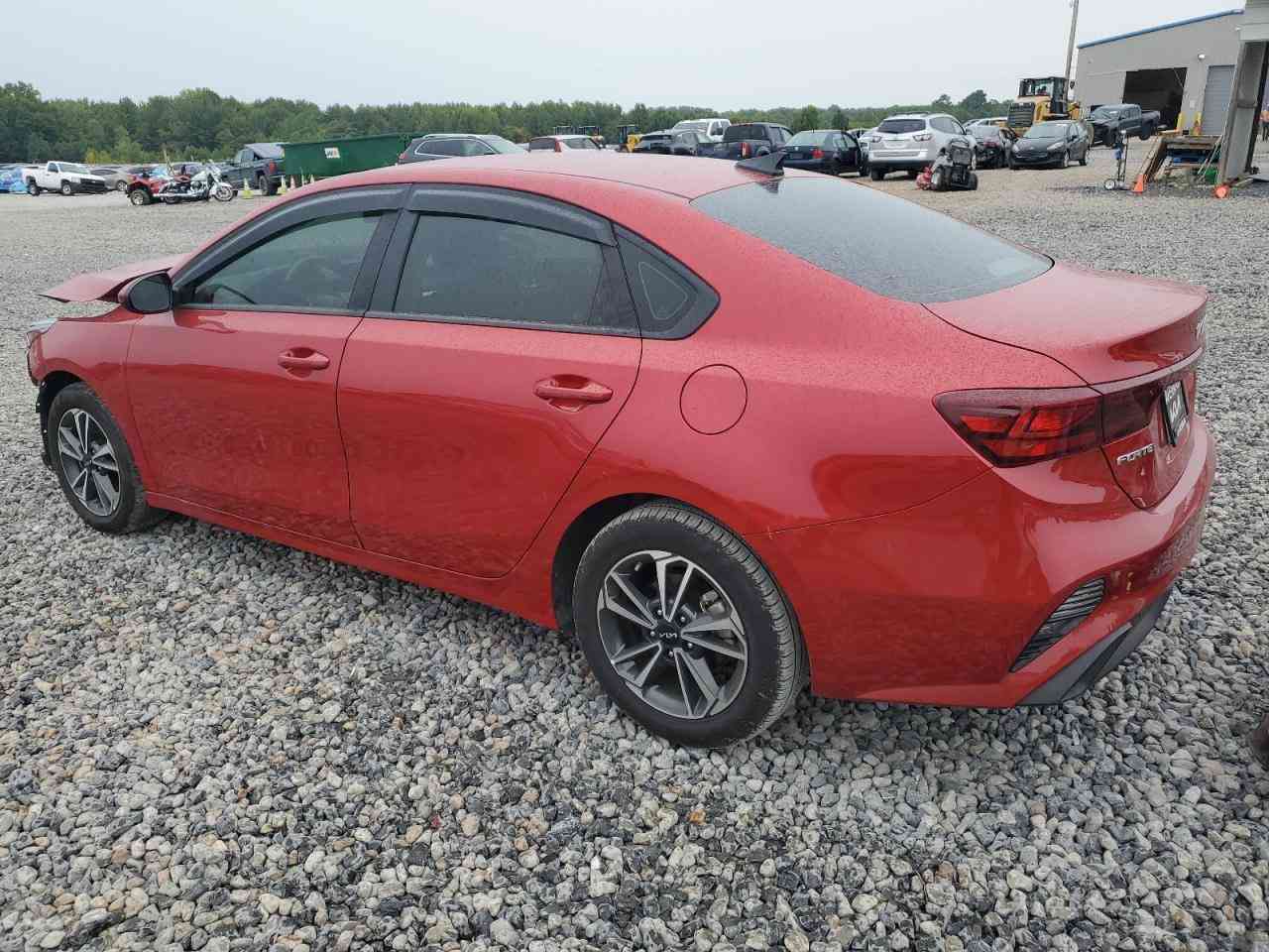 السلام عليكم
كيا فورتي موديل 2024 
حادثها كما موضح بالصور 
السياره حالين بلحره عمان
على وضعها بدون تصليح 
سعرها 115 وبيها مجال بسيط 
لاستفسار ***********
