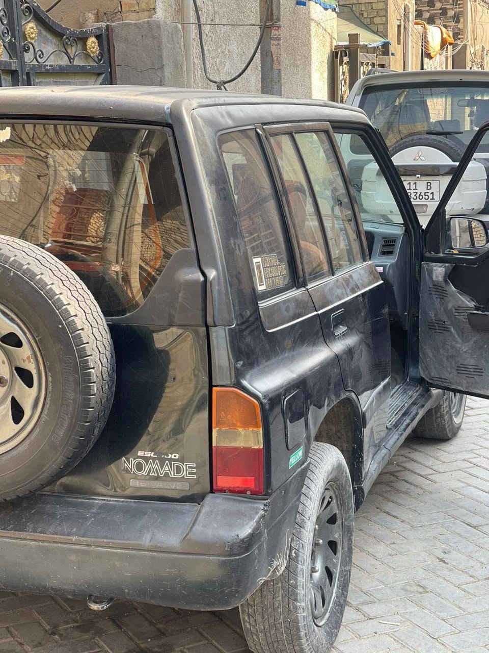 سلام عليكم سازوكي فيتارا موديل 94 محرك وكير4 اس جديد صدر كشر نظيف جدا رقم بغداد  خصوصي انكليزي وباسمي وكلشي اكو بلسوك للاتصال *********** السعر 45 المكان بغداد
