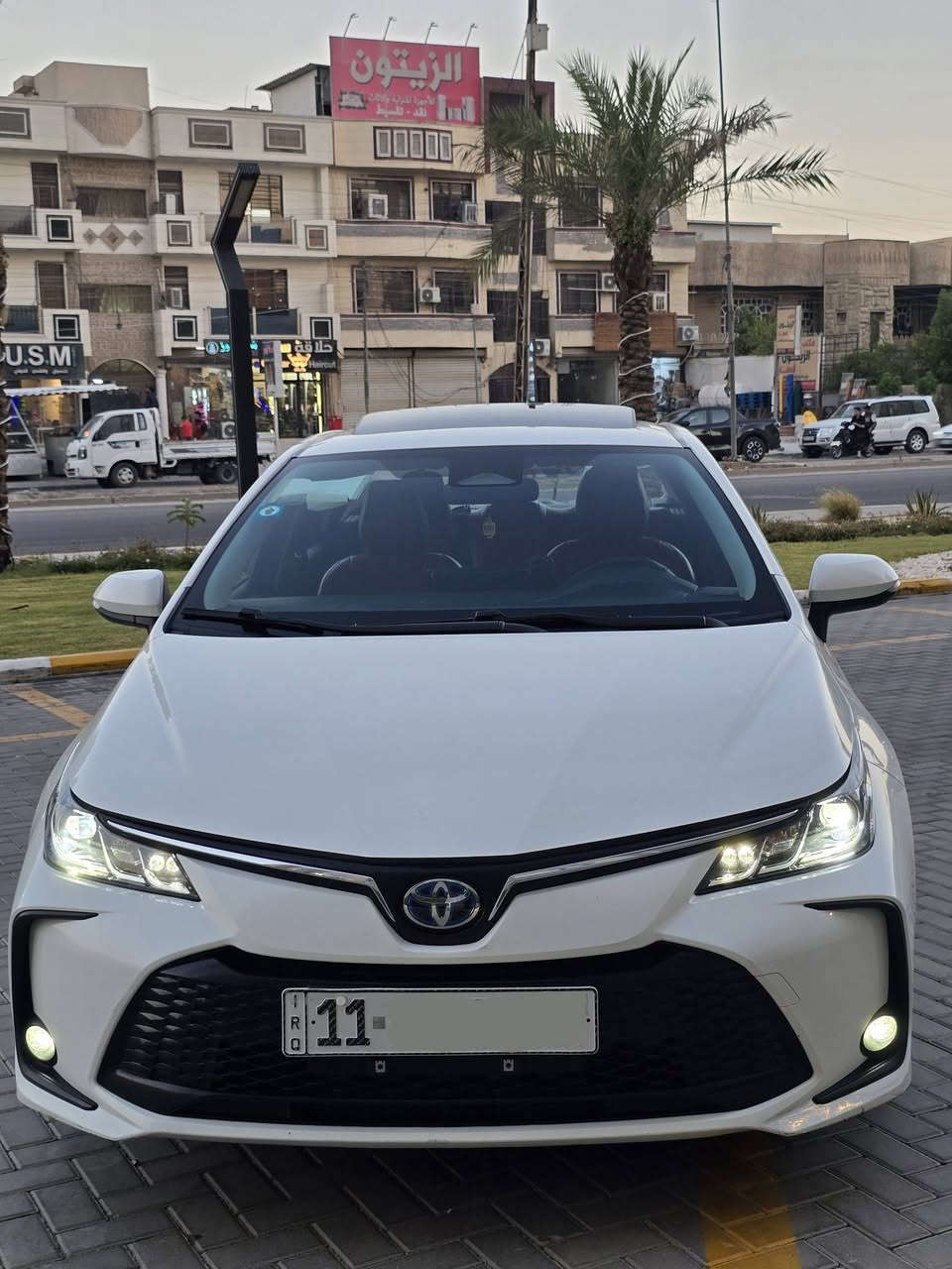 كورلا هايبرد 2024
فول مواصفات فتحة سقف
كشنات جلد لون احمر بصمة عدد 2 
السيارة جديدة بمعنى الكلمة على وضع الشركة
مكفولة كفالة عامة 
رقم بغداد بأسمي تحويل ثاني يوم
السعر 149 وبيها مجال حك الجيه
مكاني بغداد الكرخ
للتواصل ***********
