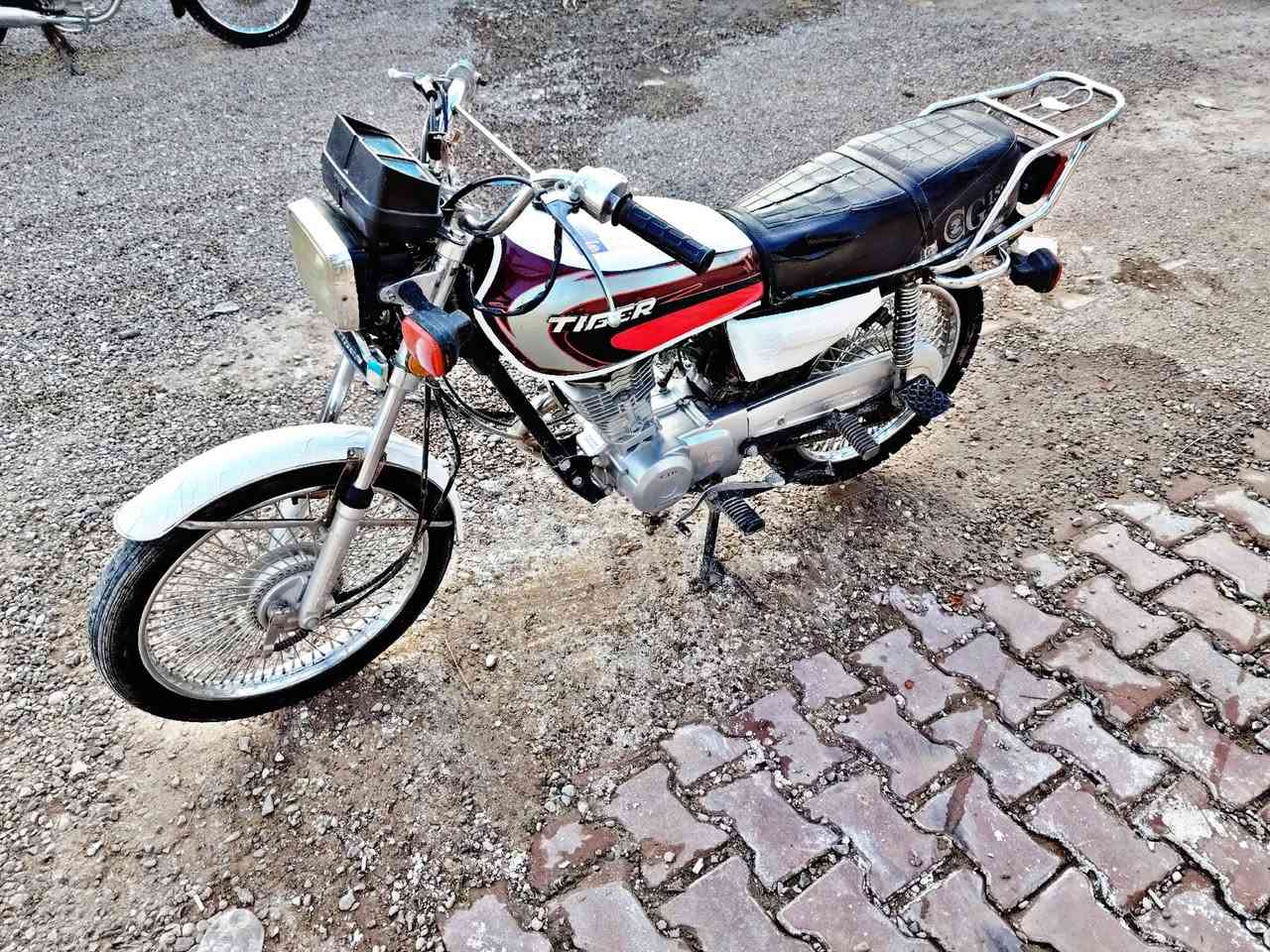 س ع ماطور اربعه كير تايكر الأصلي باب اول نضيف كلش محرك كير كهربائيات دشبول كامل شغال مابي اي نقص جاهزه الدرجه موديل 21 الشراي يجي خاص رقم موبايل *********** المو شراي لا يكسر بل سعر
