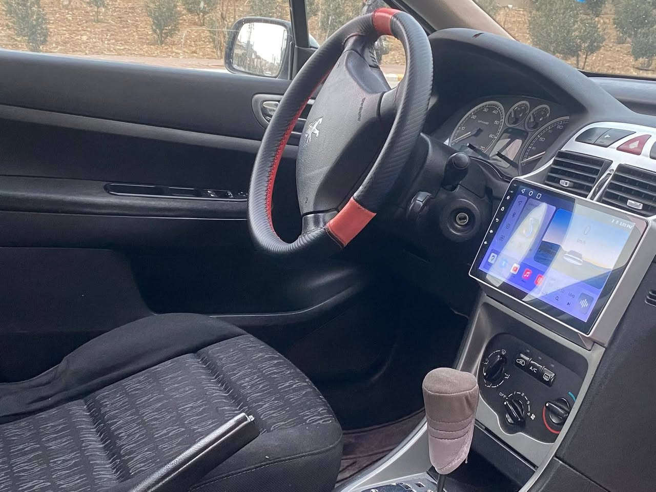 بیجۆ ٣٠٧
مۆدێل ٢٠٠٤
ئۆتۆماتیک 
سەنەوی و ئارمی سلێمانی 
سارد و گەرمی مەزبوت 
٤ تایەی تازە 
دەعمو لێدراوی نیە
سێرڤزی عامی بۆ کراوە 
هیچ نوخسانیەکی نیە
سلێمانی
***********
***********
٤٨$ معامەلە
