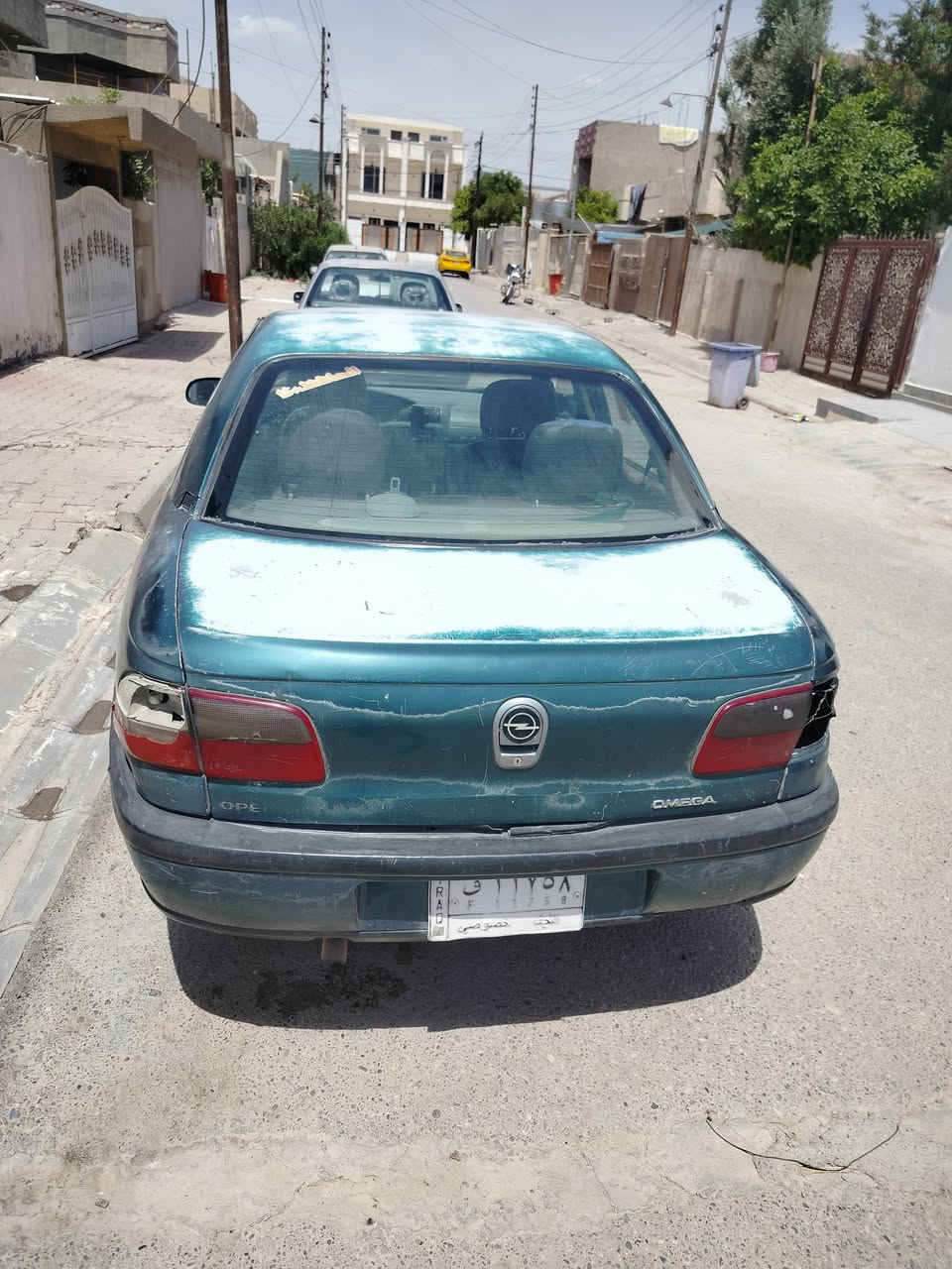 سلام عليكم اوبل بزون مديل 95مشروع وطني بئسمنه سنوية ضايعه قبل كم يوم بيع وجهه لل 2027 تحويل مباشر مكينه طك جيس VVT شرط ترايك 200 بيه نقص دعاميه السياره مال جناي 5سنوات عدنه لا خياس مكان كركوك السعر  28 رقم تلفون ***********
