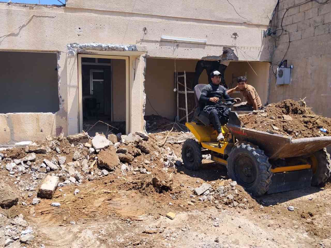 جزء من أعمال ترميم دار في حي المنصور


**إذا كنت صاحب هذا الإعلان وتريد حذفه لأي سبب، رجاءا أرسل رسالة إلى الدعم الفني**