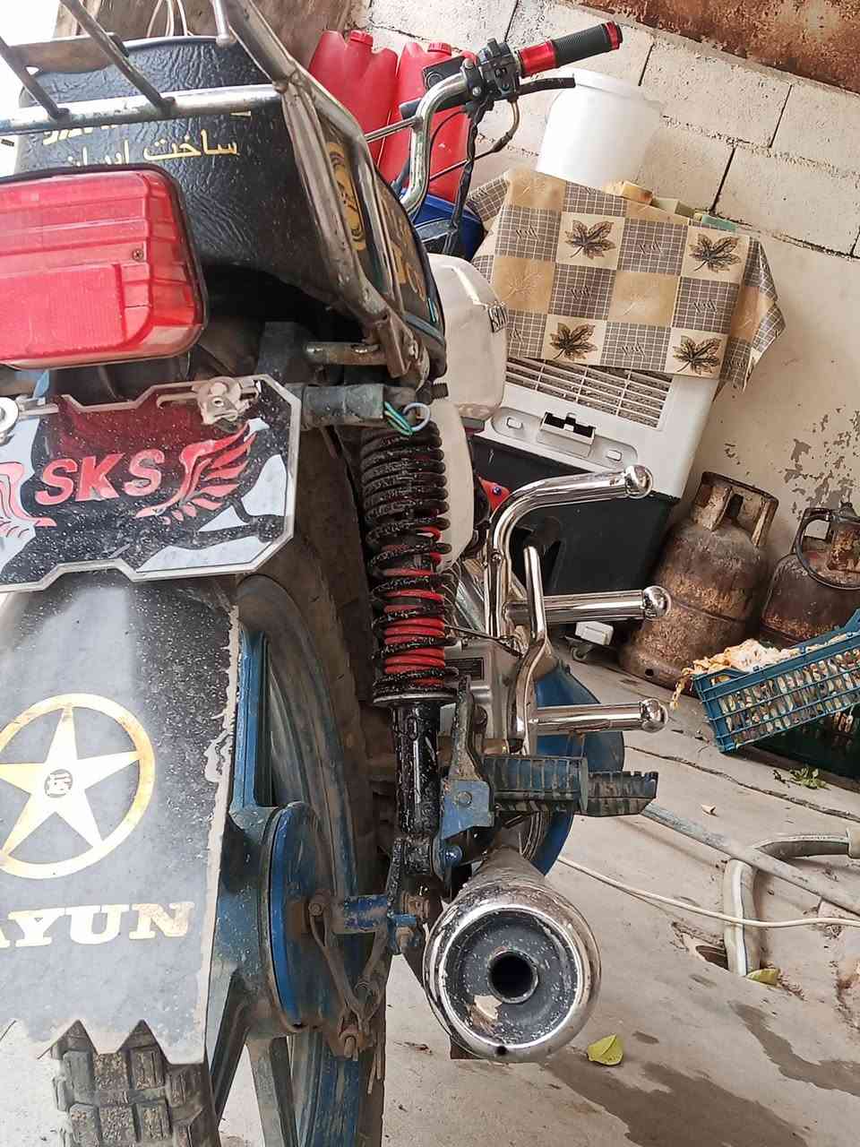 سلام عليكم عدي دراجه البيع موديل 23 سيفان كله جغال نكره سلف كهربائيات كامله مكمله سعر 450 وبي مجال التصال *********** مكاني صلاح الدين قضاء دجيل
