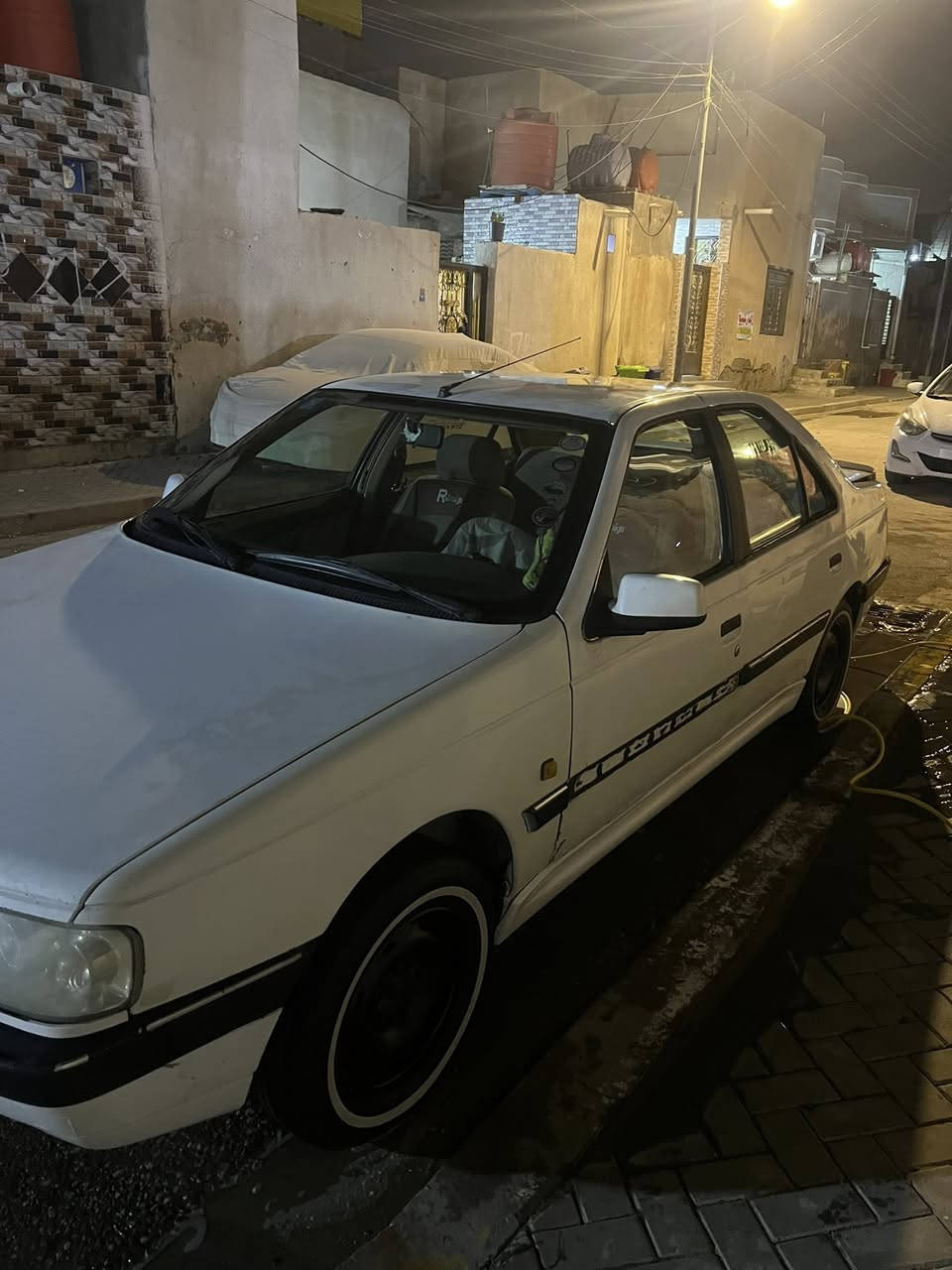 السلام عليكم بيجو 405مديل 14 تبريد شغال مكينة كير خير من الله  السعر 35وبيها مجال مكاني بصرة الرقم ***********
