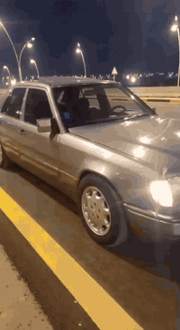 مراوس حسب القناعة موديل 93 اصل محرك 320 خراطيم للاستفسار ٠٧٧٠٢٧٢٥٨٤٦